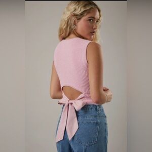 🆕💝PINK BOWED TOP